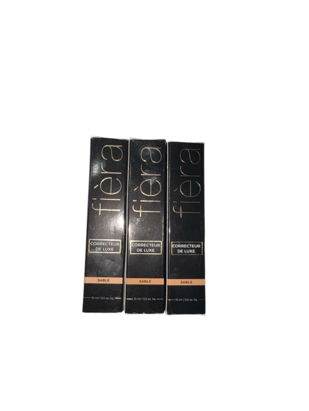 Fiera Correcteur de Luxe Concealer — Sable